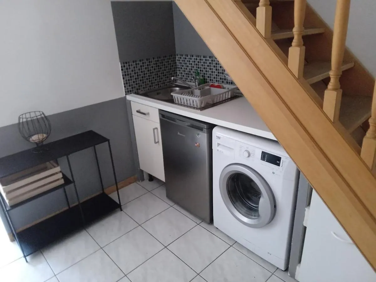 Apartment Les Gites Cherois Maison Esprit Cabane Pkg Prive 20 Min De Lyon Les Cheres France
